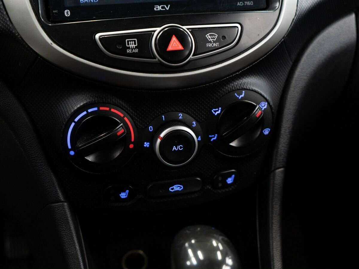 Hyundai Solaris, 2013 Фото №8