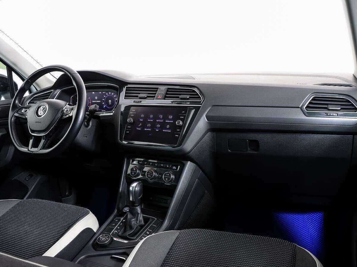 Volkswagen Tiguan, 2020 Фото №7