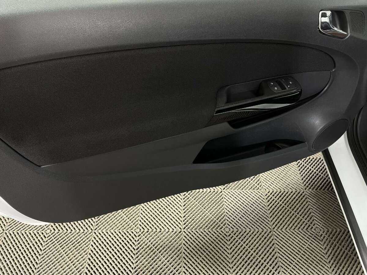Opel Corsa, 2013 Фото №8