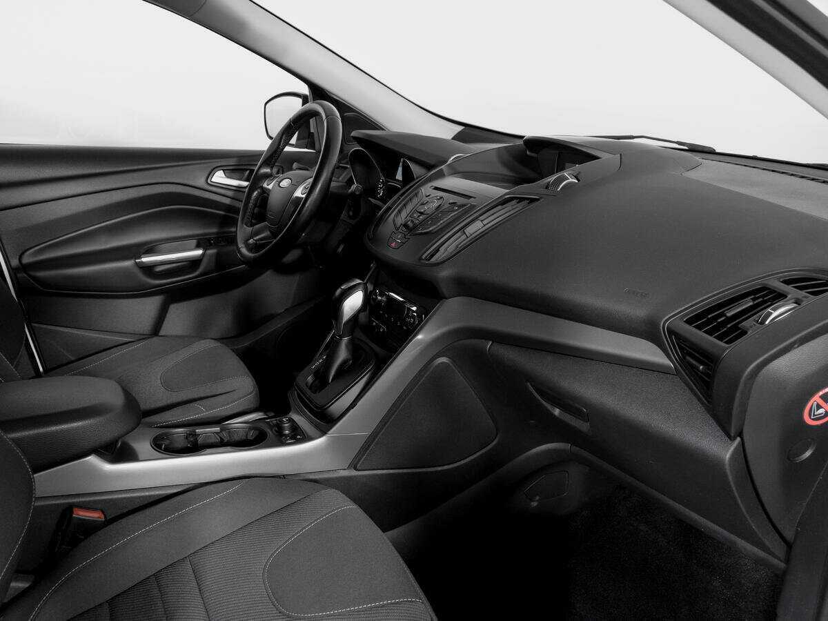 Ford Kuga, 2016 Фото №9