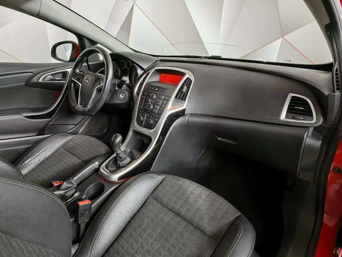 Opel Astra GTC, 2012 Фото №9