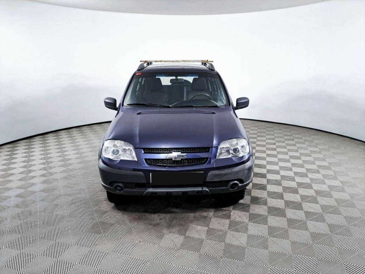 Chevrolet Niva, 2017 Фото №2