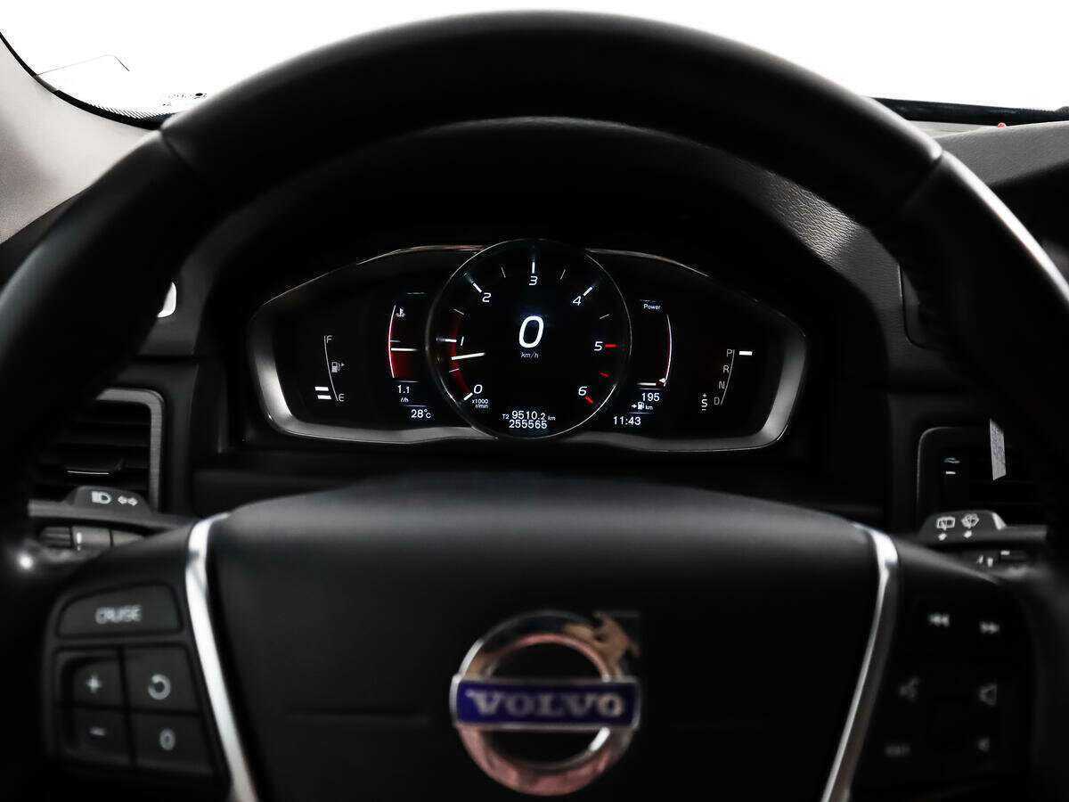 Volvo XC70, 2014 Фото №18