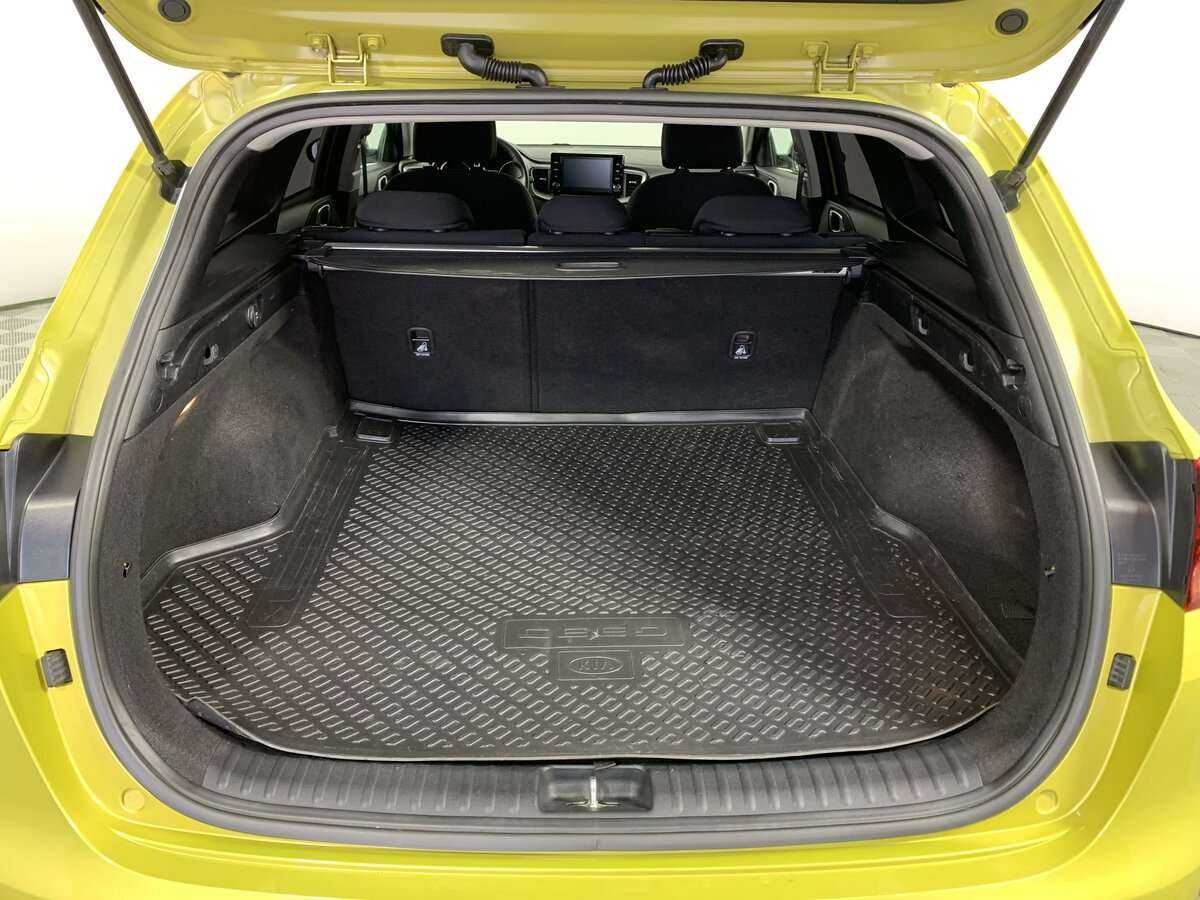 Kia Ceed, 2021 Фото №8