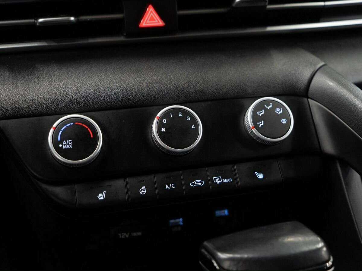 Hyundai Elantra, 2021 Фото №11