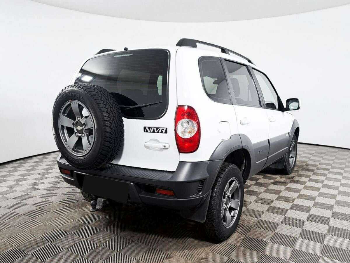 Chevrolet Niva, 2017 Фото №4