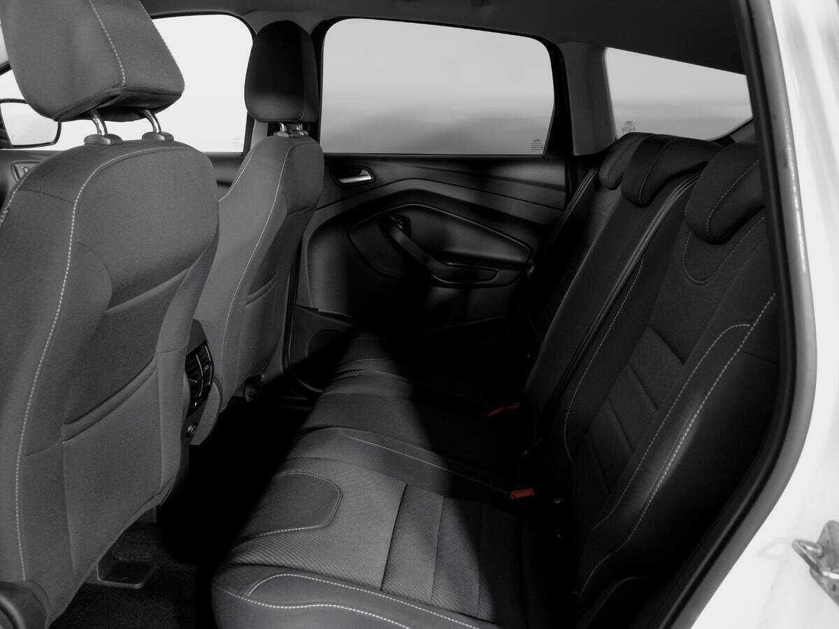 Ford Kuga, 2016 Фото №10