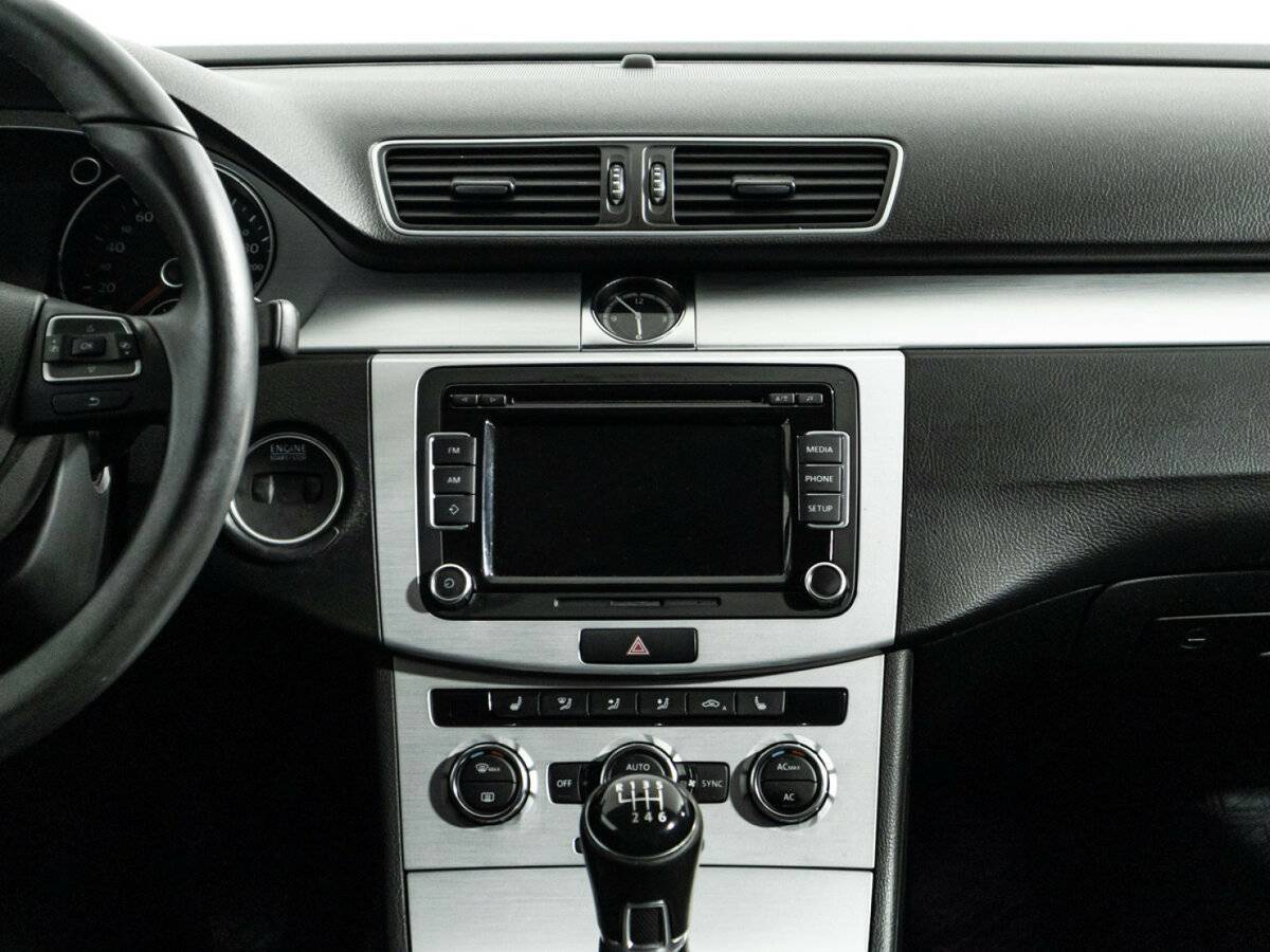 Volkswagen Passat CC, 2012 Фото №14