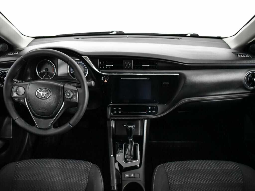 Toyota Corolla, 2018 Фото №12