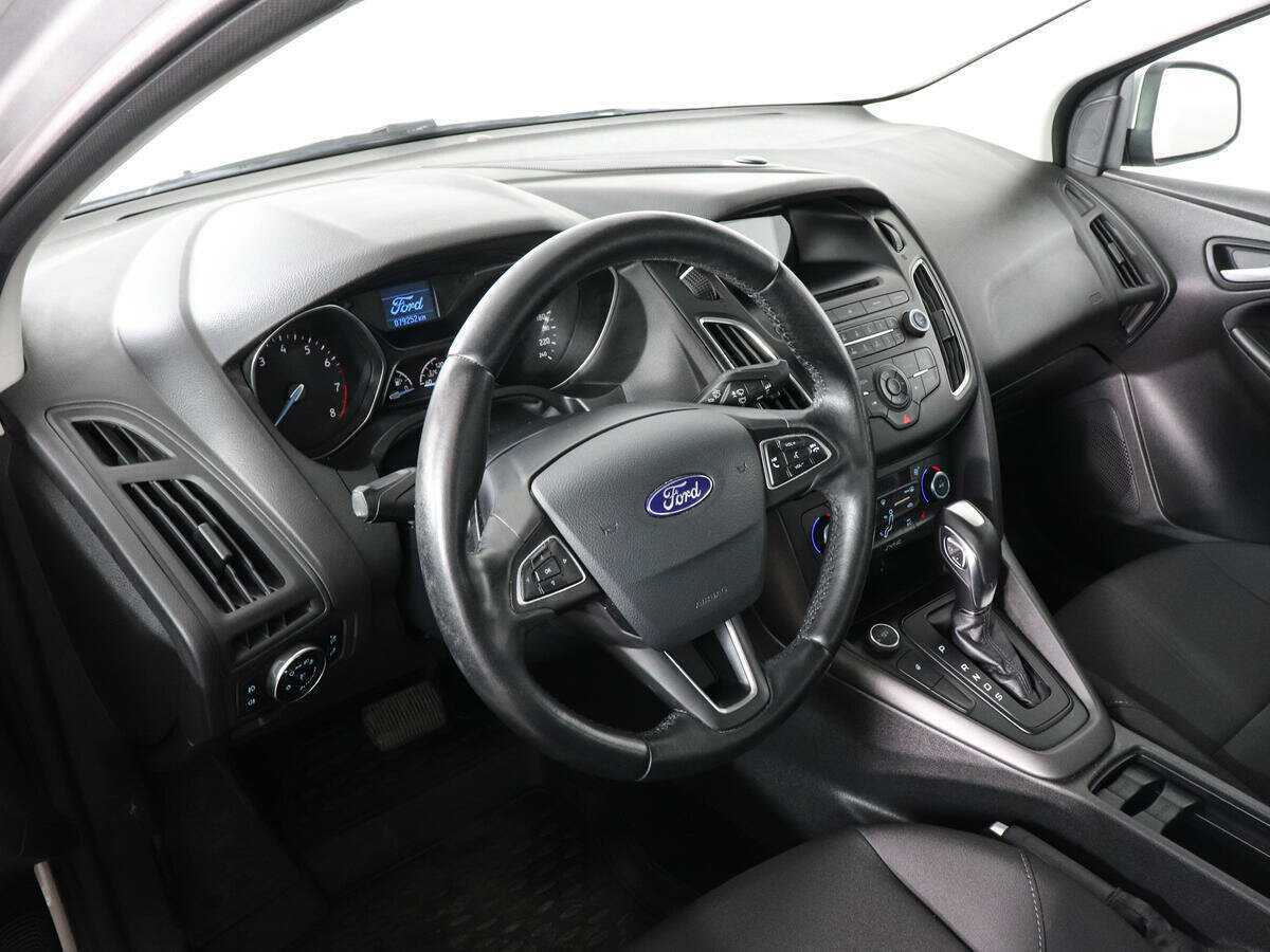 Ford Focus, 2017 Фото №7