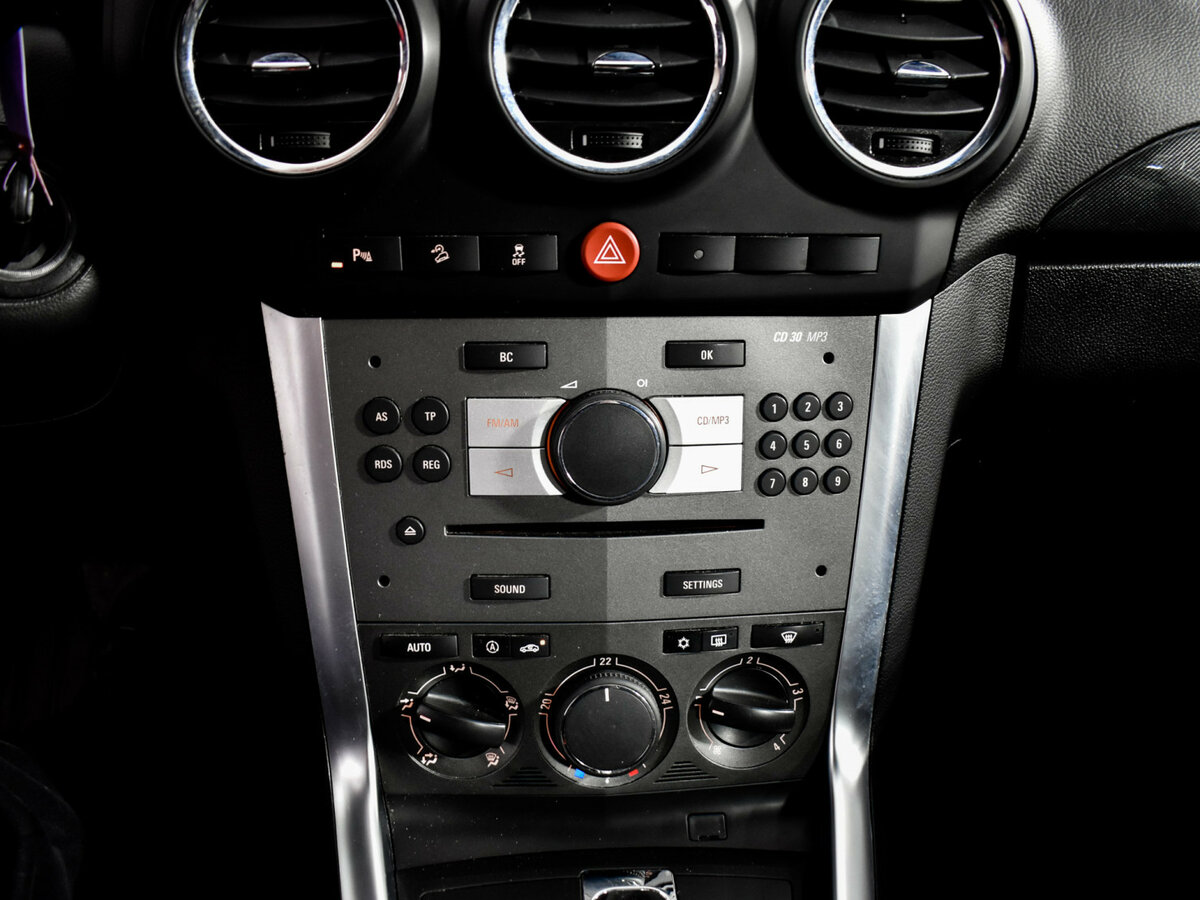 Opel Antara I Рестайлинг, 2013 Фото №16