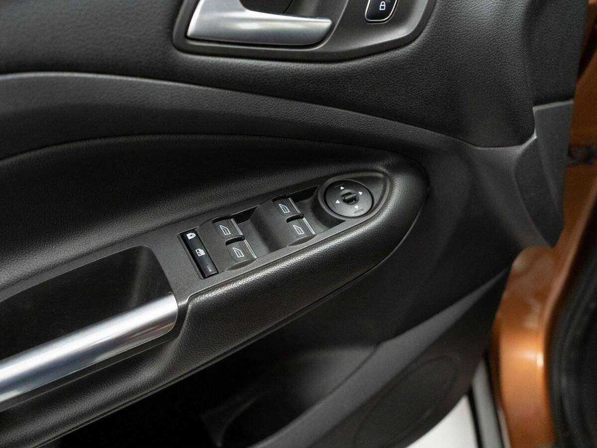 Ford Kuga, 2017 Фото №13