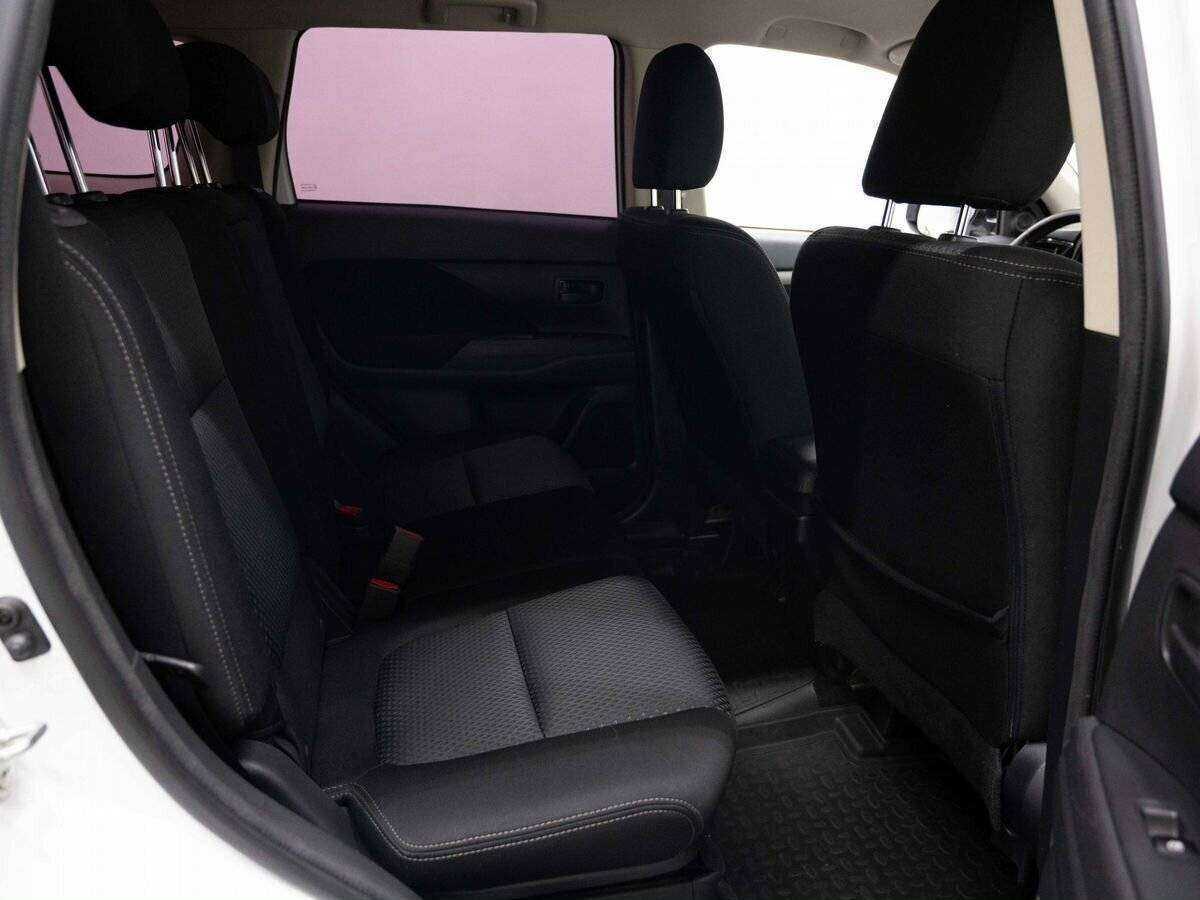 Mitsubishi Outlander, 2017 Фото №10