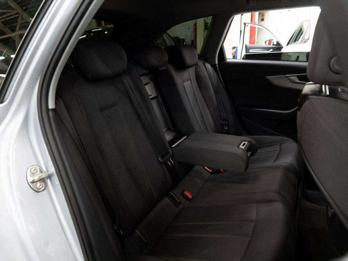 Audi A4, 2019 Фото №9