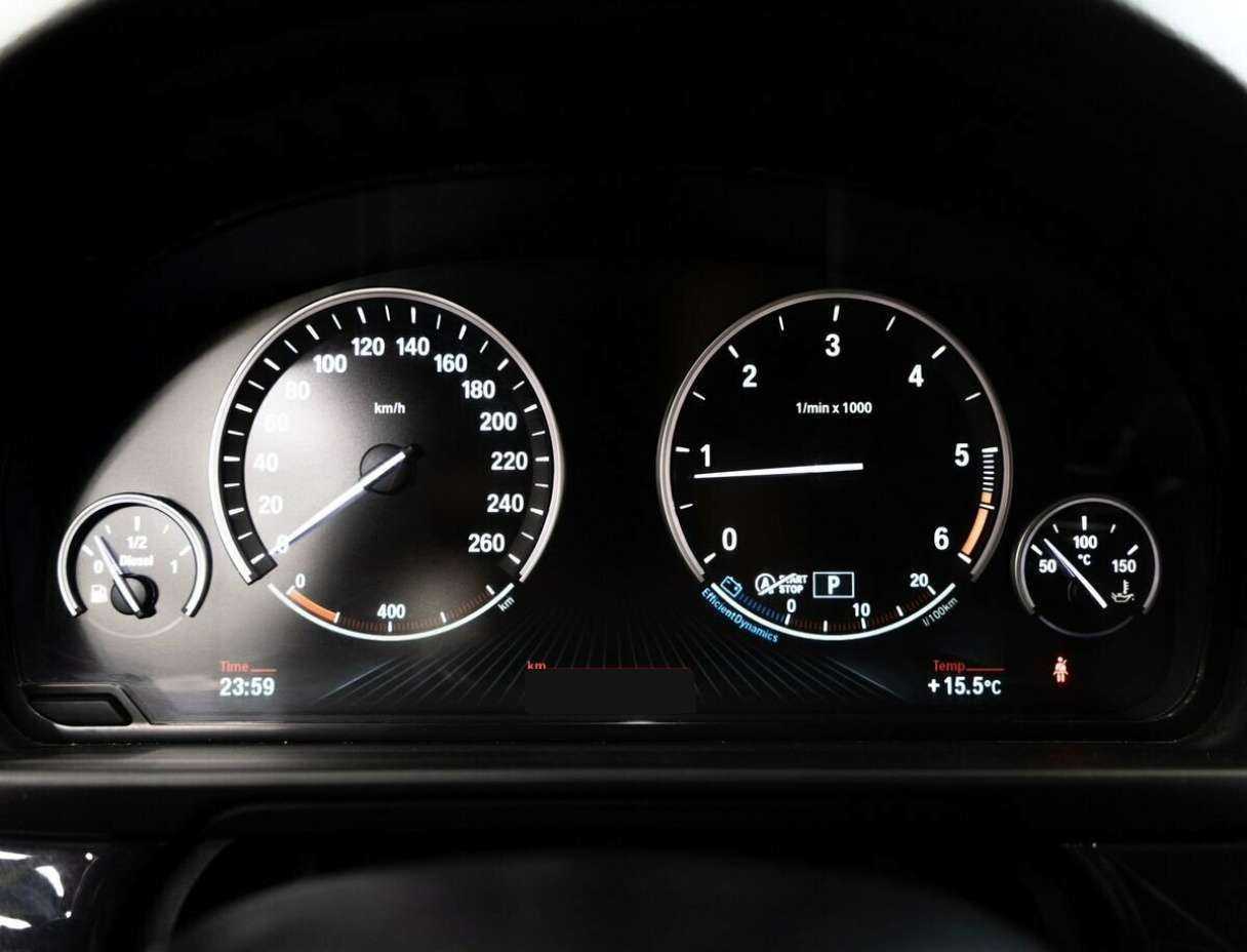 BMW 5 серии 520d, 2014 Фото №11