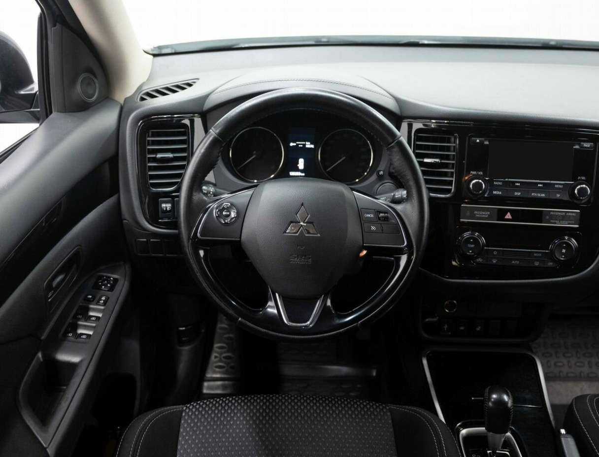 Mitsubishi Outlander, 2019 Фото №14