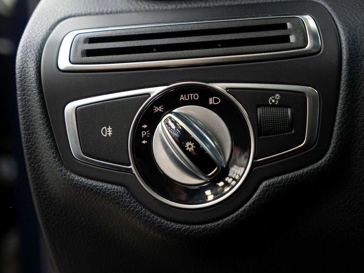 Mercedes-Benz C-Класс 180, 2014 Фото №19