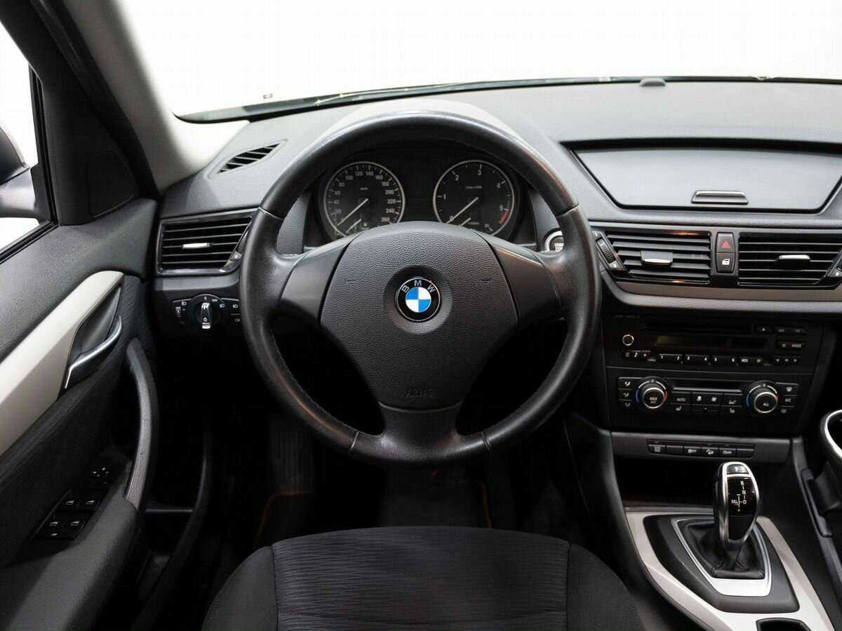 BMW X1 20d, 2013 Фото №14