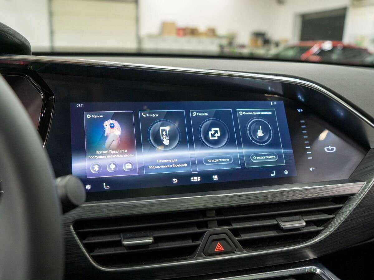 Geely Tugella, 2021 Фото №15