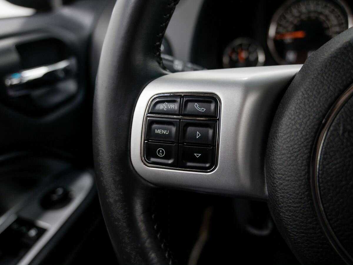 Jeep Compass, 2013 Фото №17