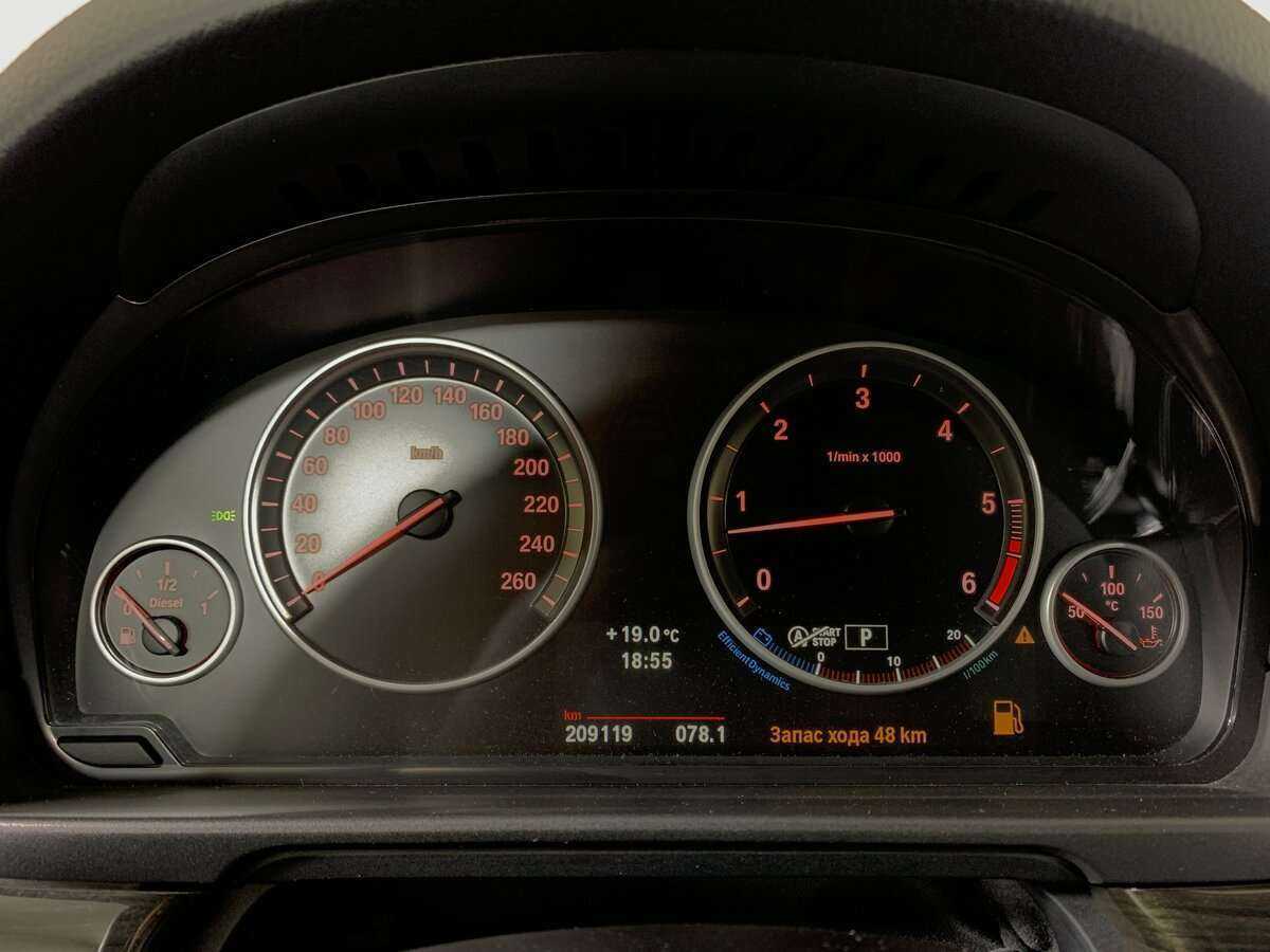 BMW 5 серии 530d, 2012 Фото №12