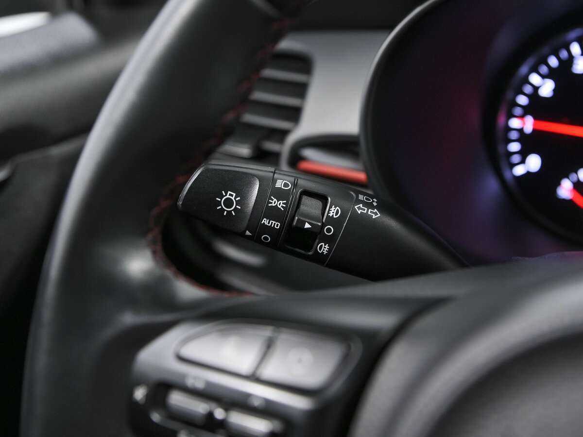 Kia Rio X-Line, 2020 Фото №10