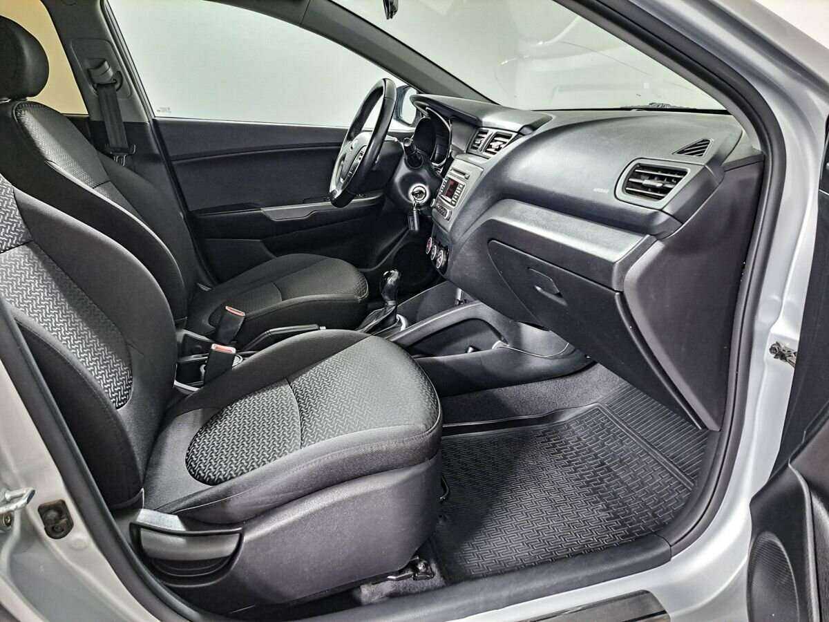 Kia Rio, 2017 Фото №7