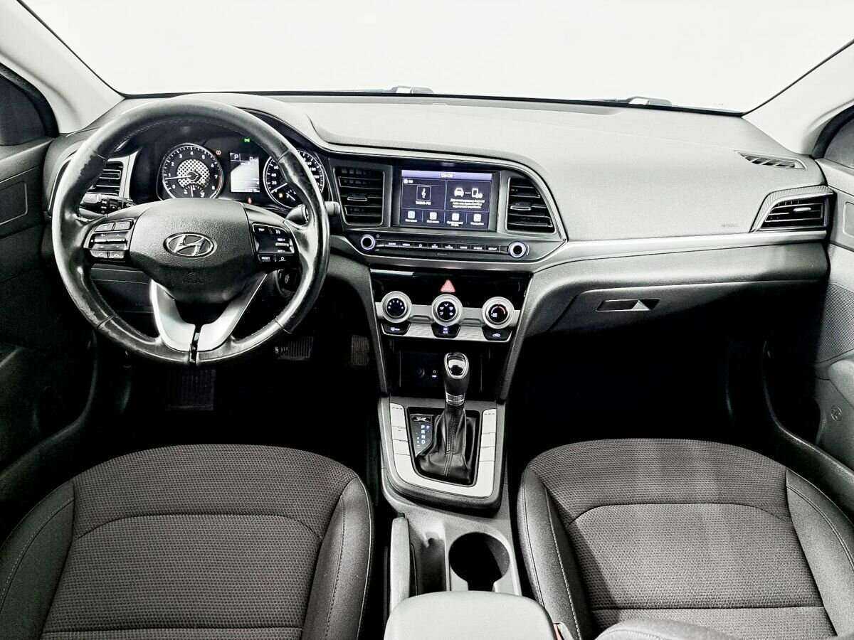 Hyundai Elantra, 2019 Фото №11
