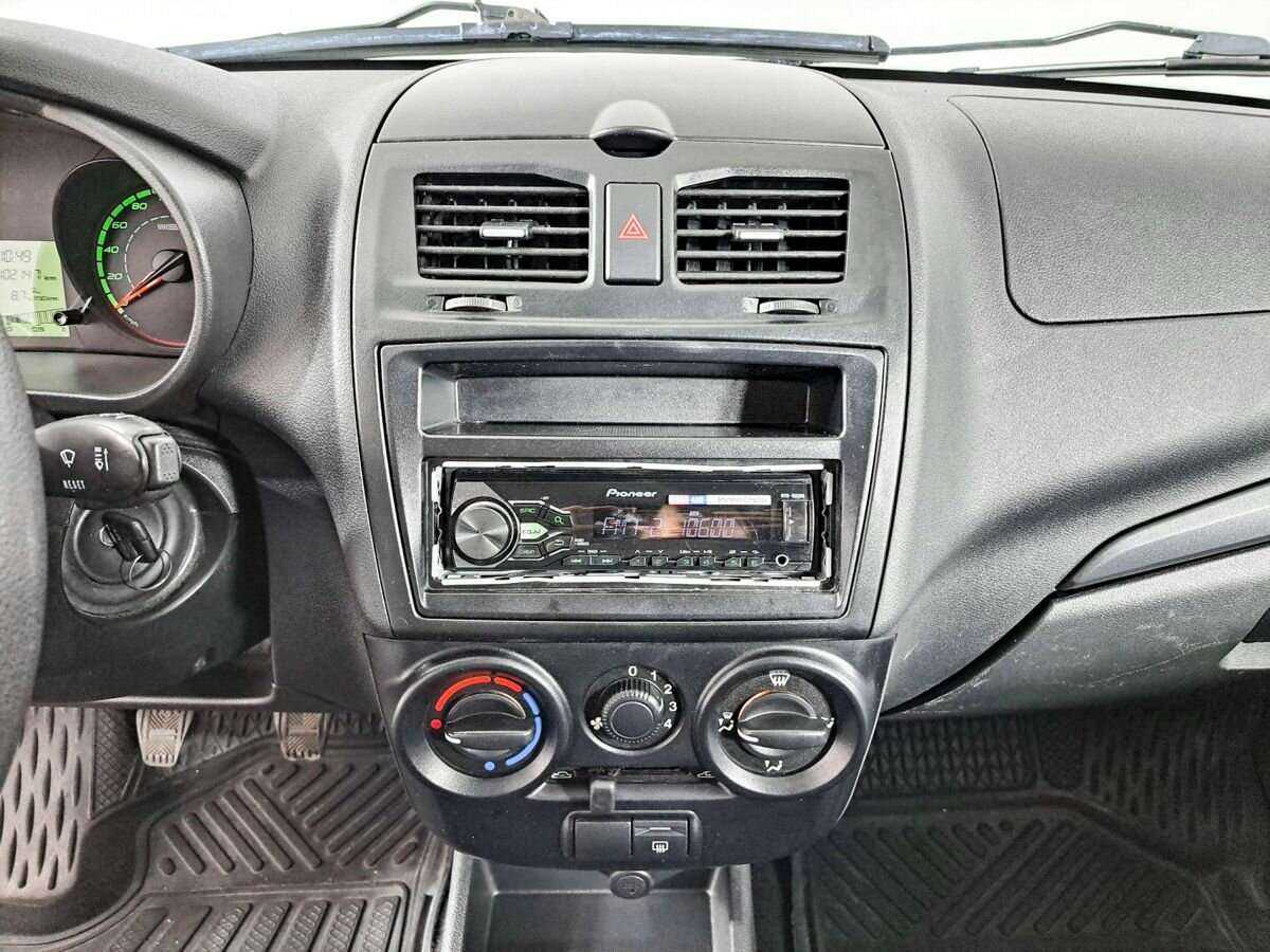 Lada (ВАЗ) Kalina, 2015 Фото №12