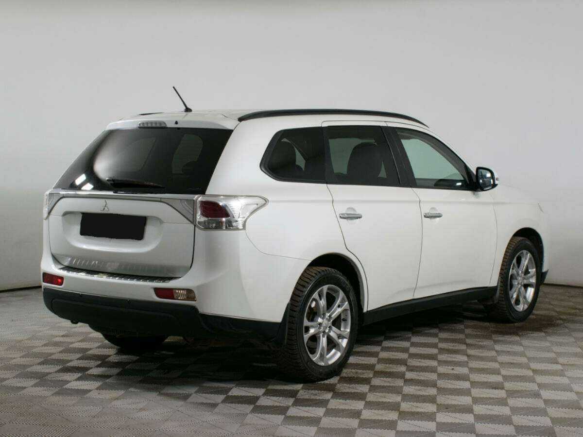 Mitsubishi Outlander, 2013 Фото №4