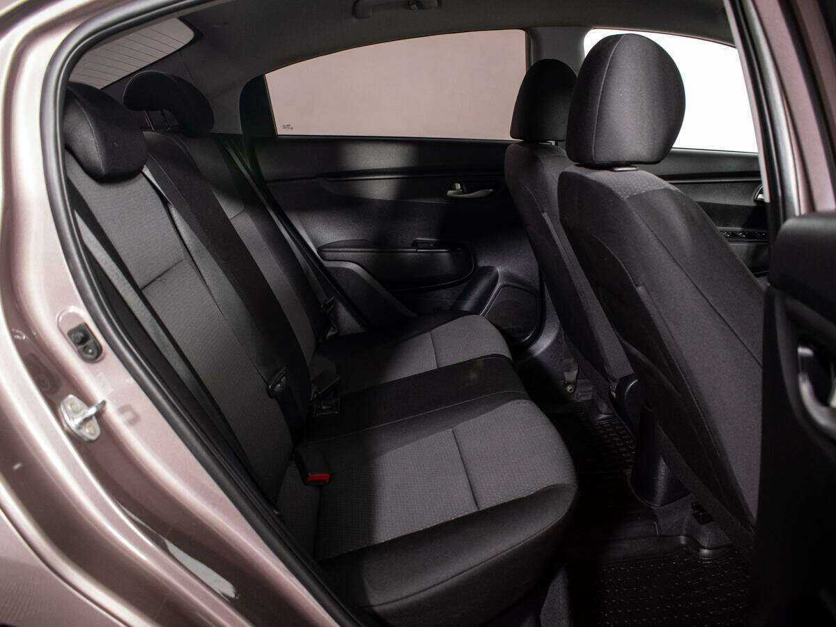 Kia Rio, 2021 Фото №10