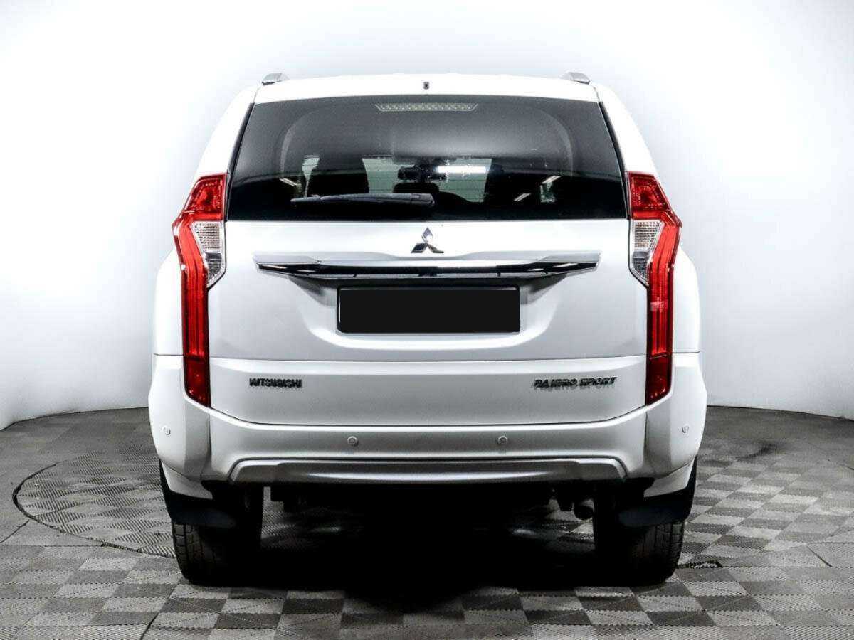 Mitsubishi Pajero Sport, 2017 - 165 900 км. | Фото №5