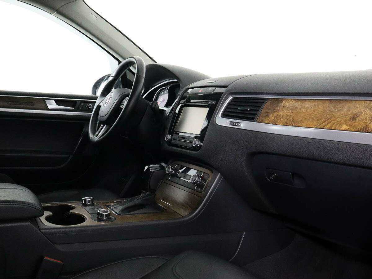 Volkswagen Touareg, 2012 - 370 732 км. | Фото №7