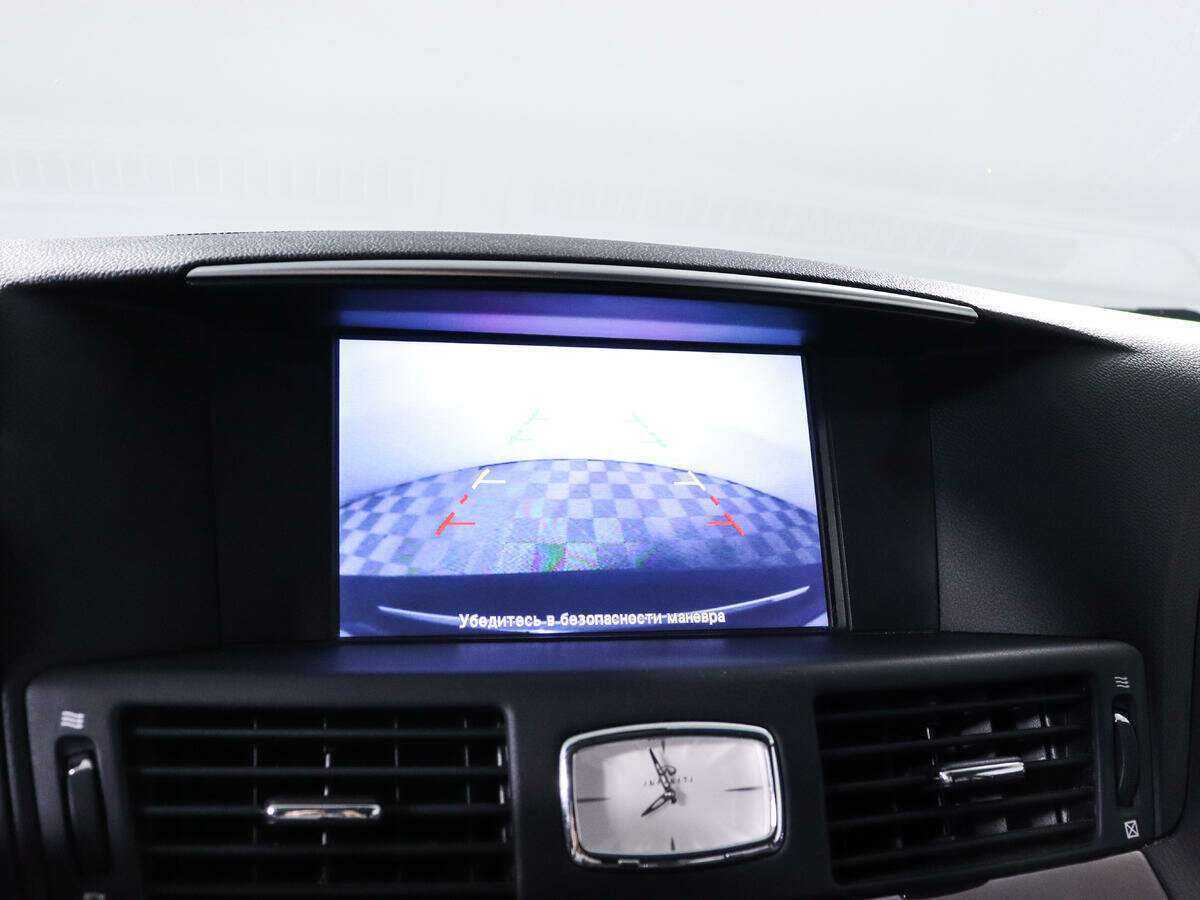 Infiniti Q70, 2014 Фото №12
