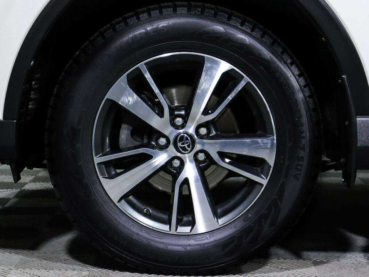 Toyota RAV4, 2017 Фото №20