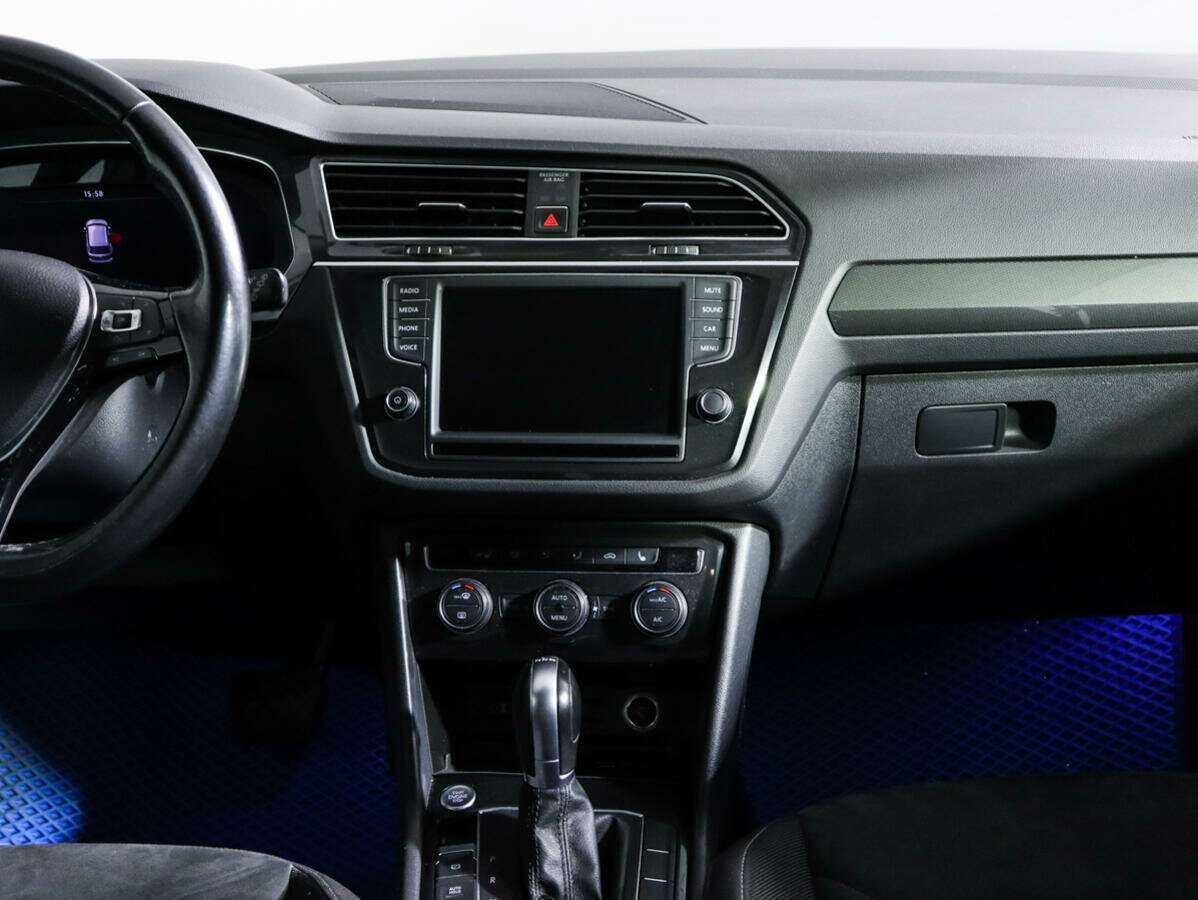 Volkswagen Tiguan, 2017 Фото №11