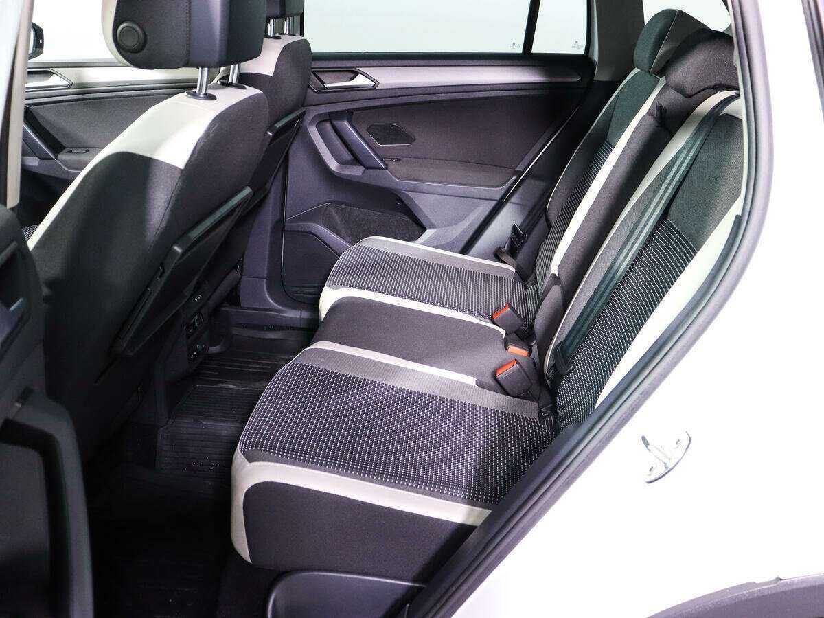 Volkswagen Tiguan, 2020 - 52 031 км. | Фото №8