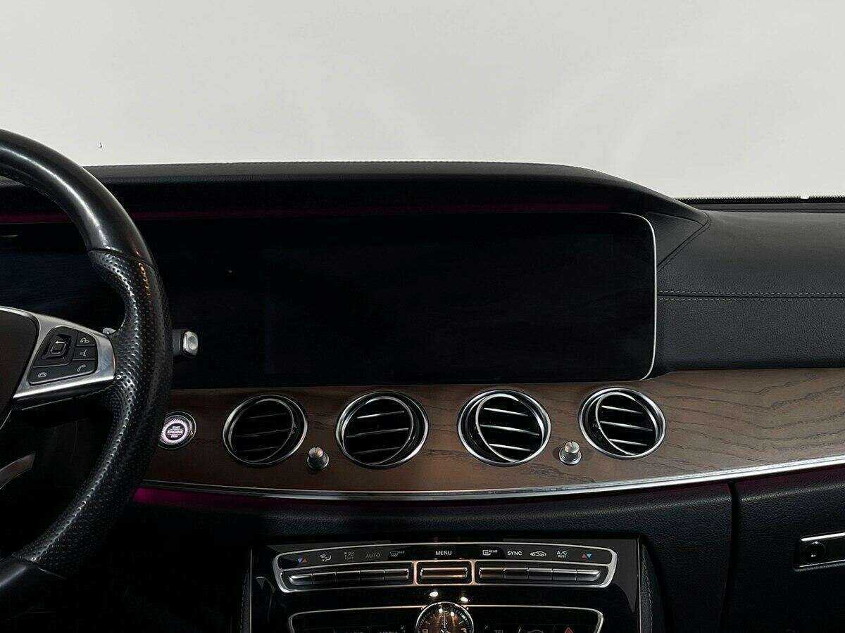 Mercedes-Benz E-Класс 200, 2016 Фото №9