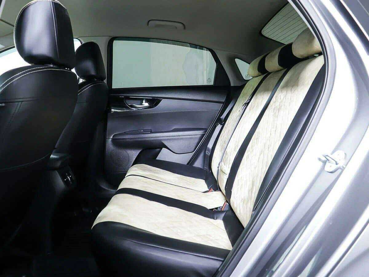 Kia Cerato, 2019 Фото №13