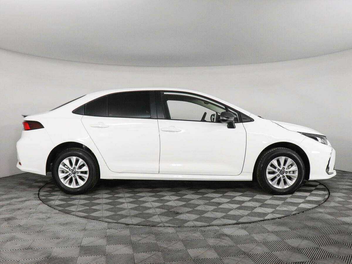 Toyota Corolla, 2022 - 6 347 км. | Фото №4