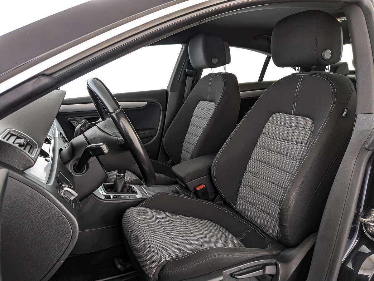 Volkswagen Passat CC, 2012 Фото №16