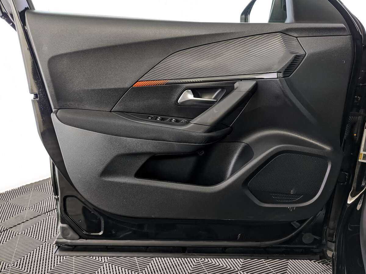 Peugeot 2008, 2021 Фото №15