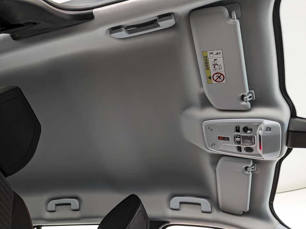 Peugeot 2008, 2021 Фото №19