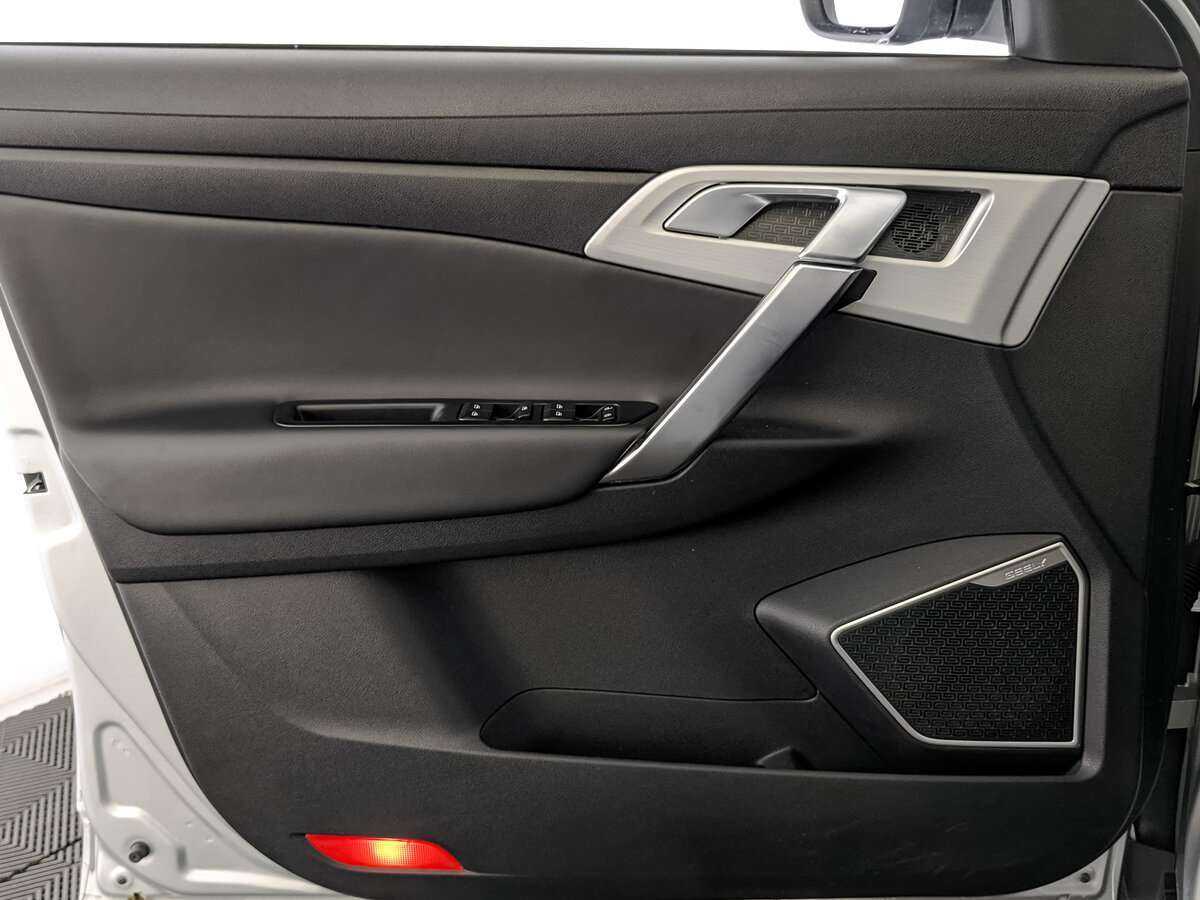 Geely Atlas, 2018 Фото №15