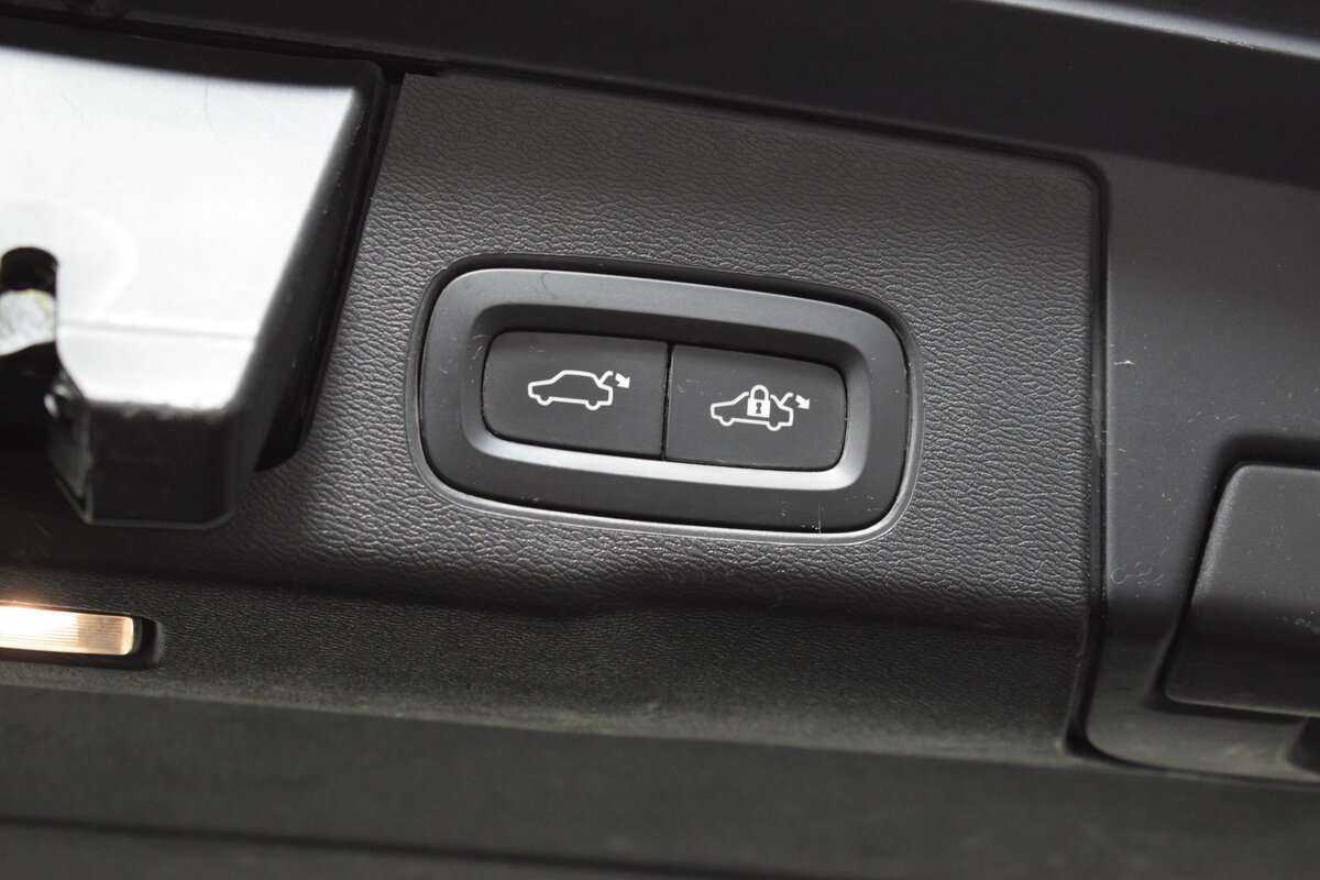 Volvo XC60, 2020 - 131 511 км. | Фото №7