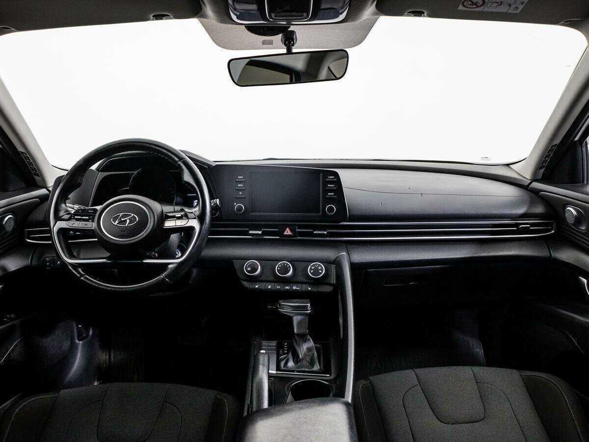 Hyundai Elantra, 2020 Фото №11