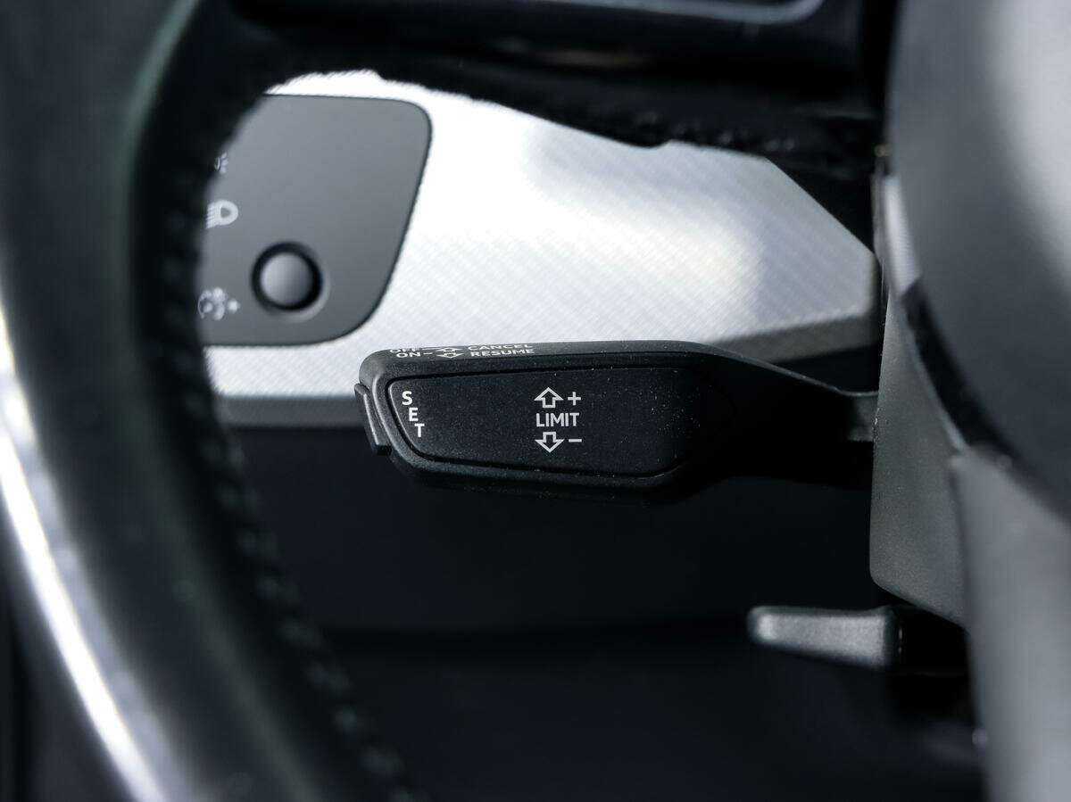 Audi A4, 2015 Фото №9