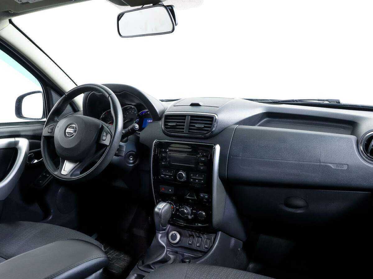 Nissan Terrano, 2017 Фото №9