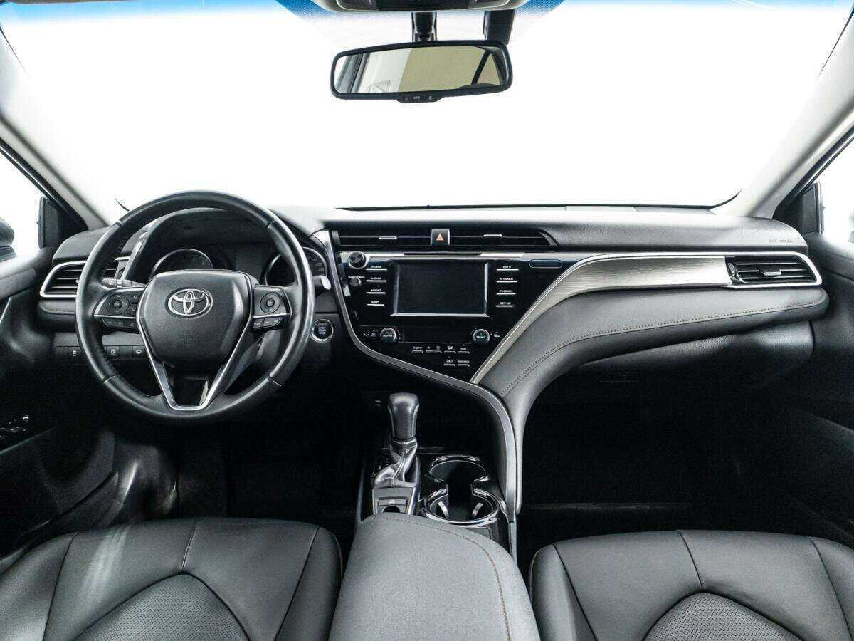 Toyota Camry, 2019 Фото №13