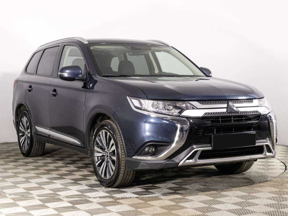 Mitsubishi Outlander, 2019 - 72 053 км. | Фото №3
